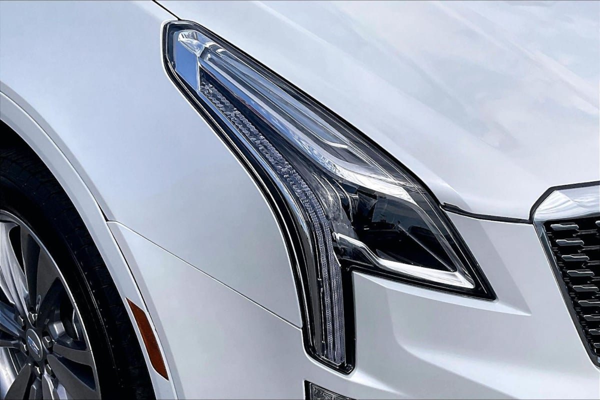 Used 2025 Cadillac XT5 Premium Luxury FWD image 26