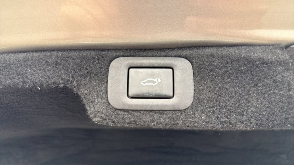 Used 2019 Lexus LS 500 AWD w/ Interior Upgrade Package image 21