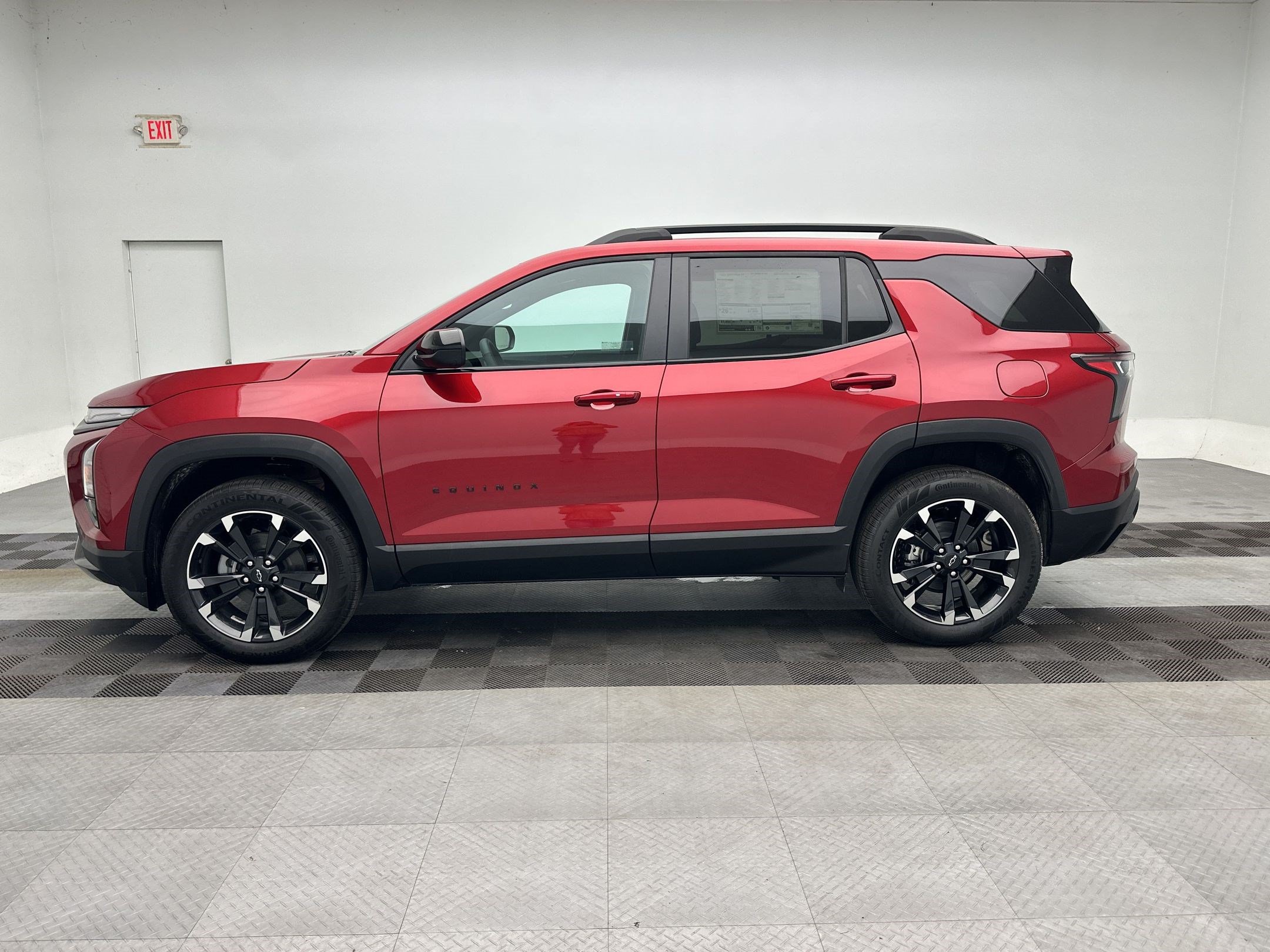 New 2027 Chevrolet Equinox RS w/ LPO, Floor Liner Package AWD/4WD image 2