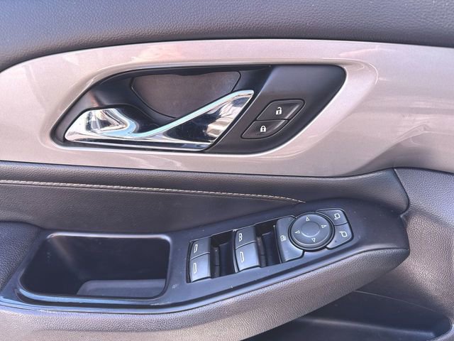 Used 2019 Chevrolet Traverse LT AWD/4WD image 22