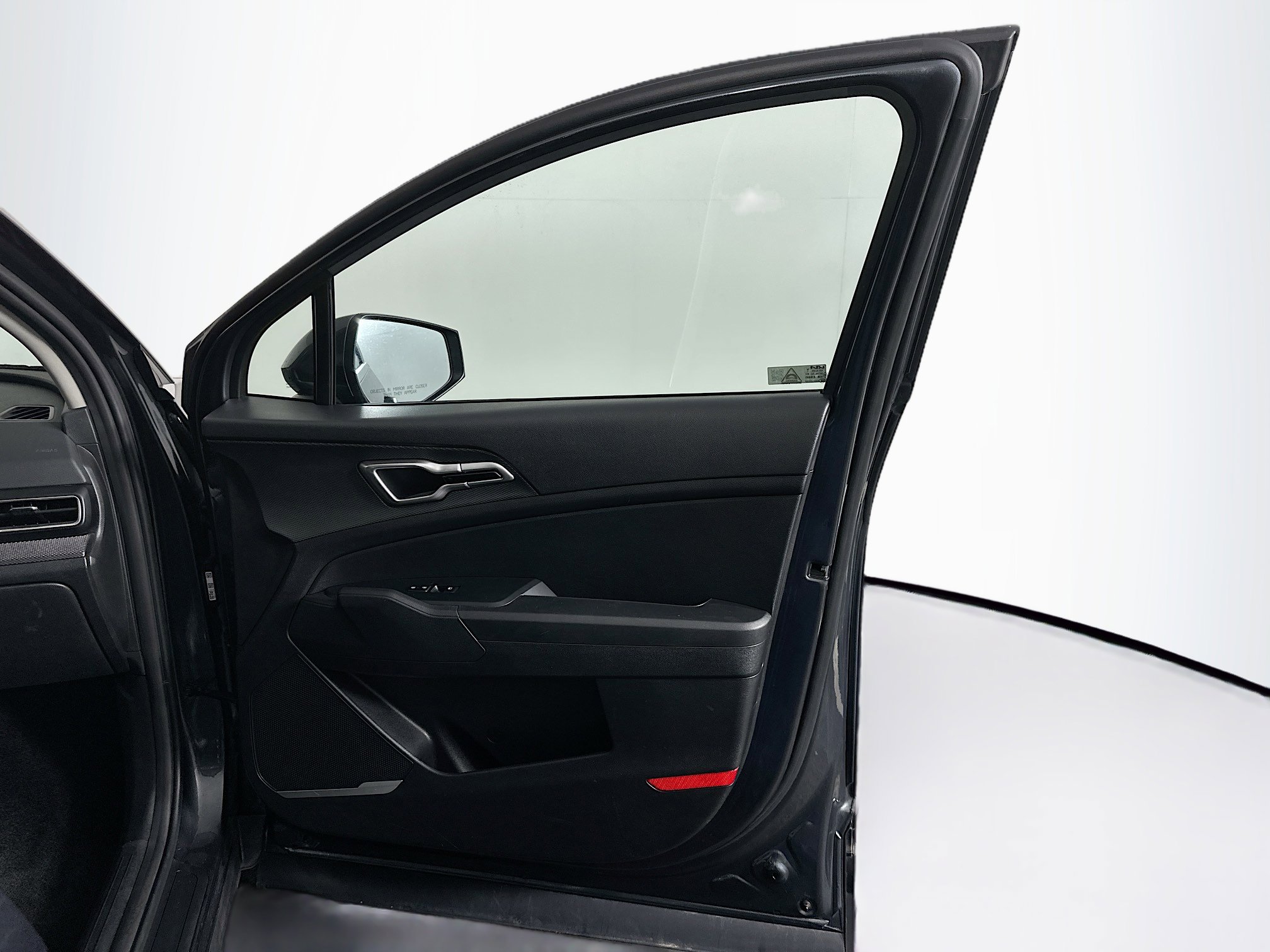 Used 2024 Kia Sportage LX image 30