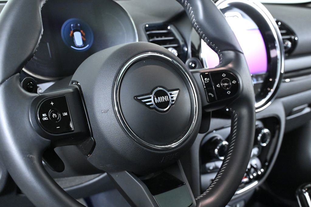 Used 2023 MINI Cooper Clubman S w/ Premium Package FWD image 13