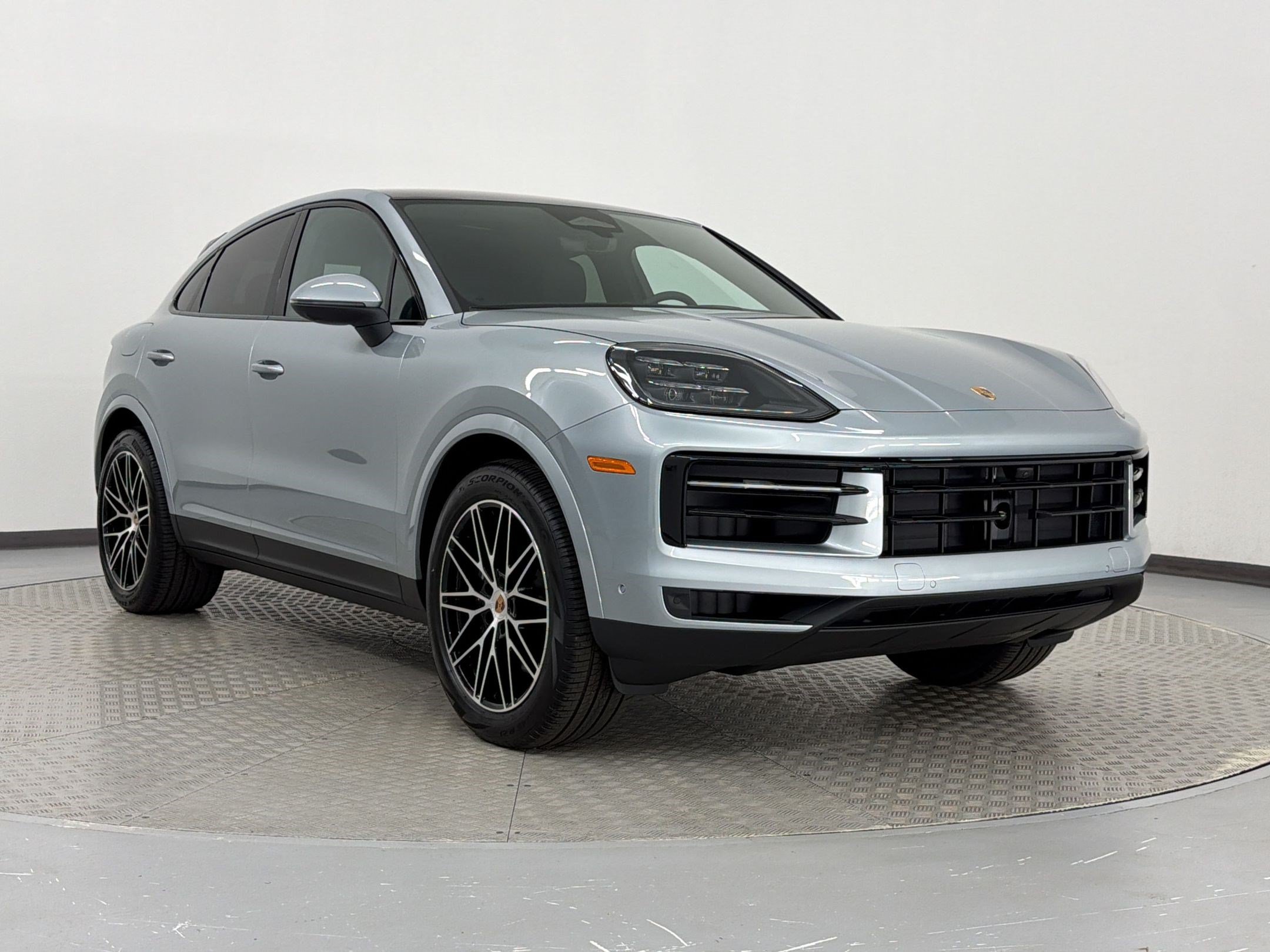 New 2026 Porsche Cayenne Coupe AWD/4WD image 7