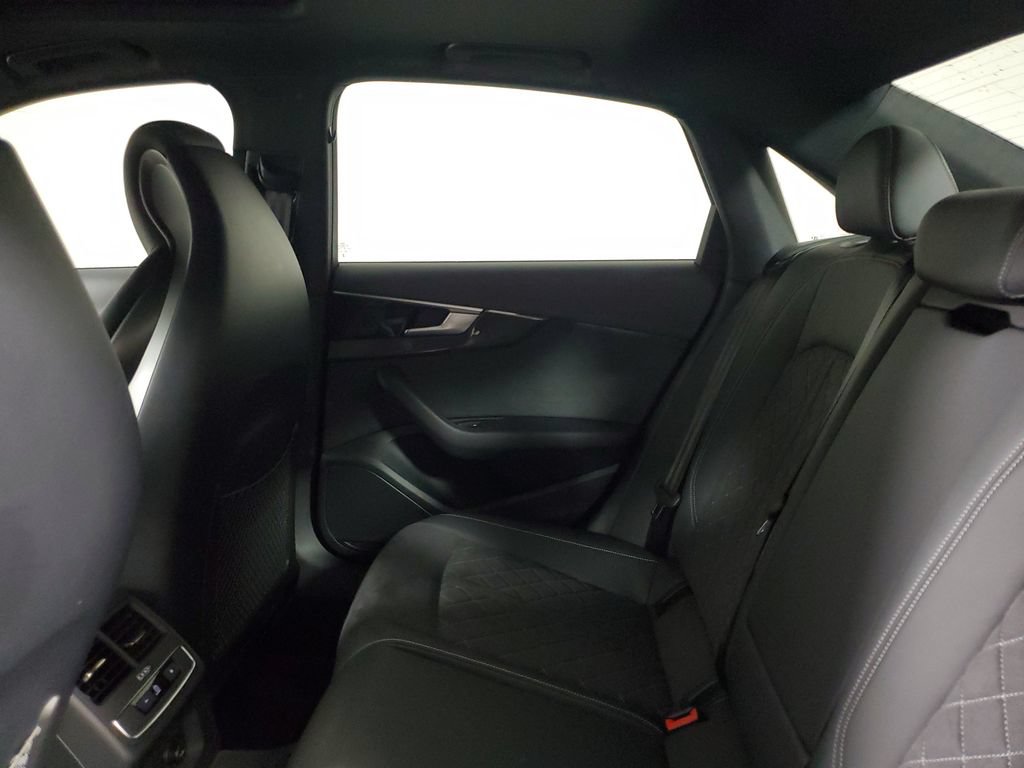Used 2023 Audi S4 Premium w/ Convenience Package AWD/4WD image 10