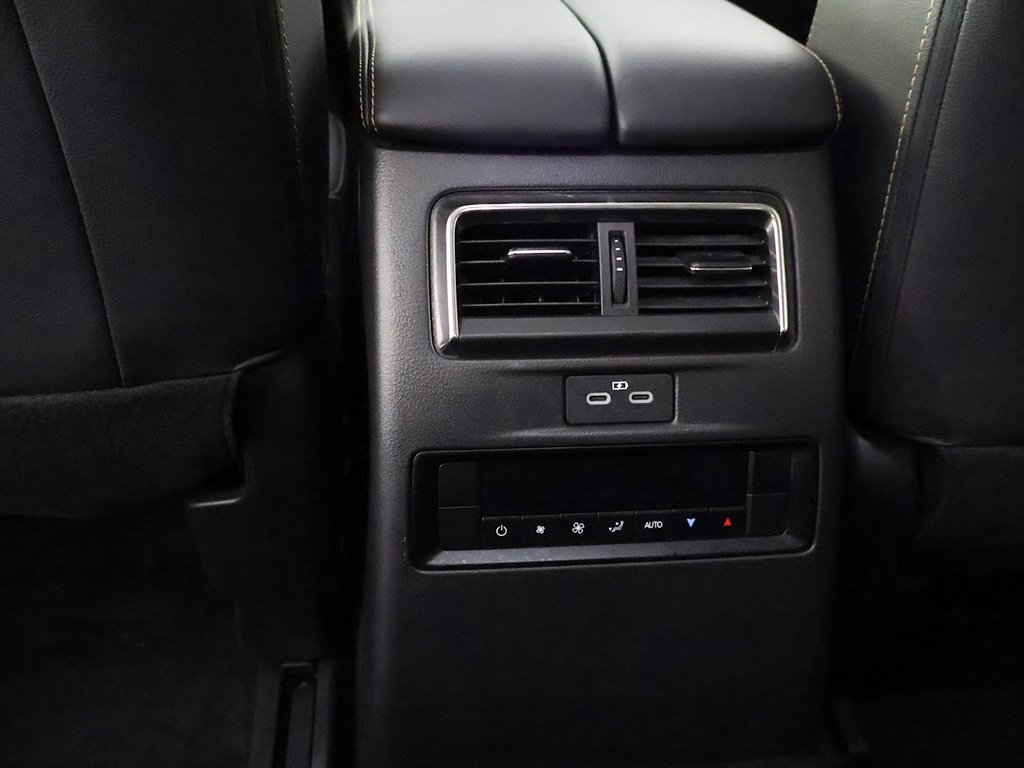 Used 2024 MAZDA CX-90 3.3 Turbo w/ Preferred Plus image 36