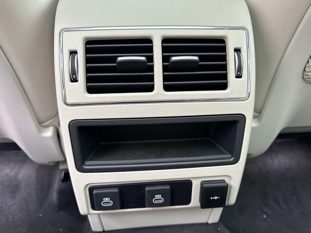 New 2026 Jaguar F-PACE R-Dynamic S AWD/4WD image 15