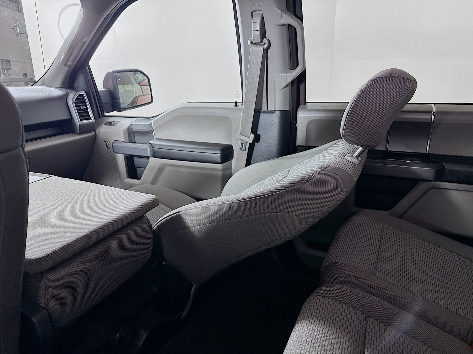 Used 2019 Ford F150 XLT w/ Equipment Group 302A Luxury image 20