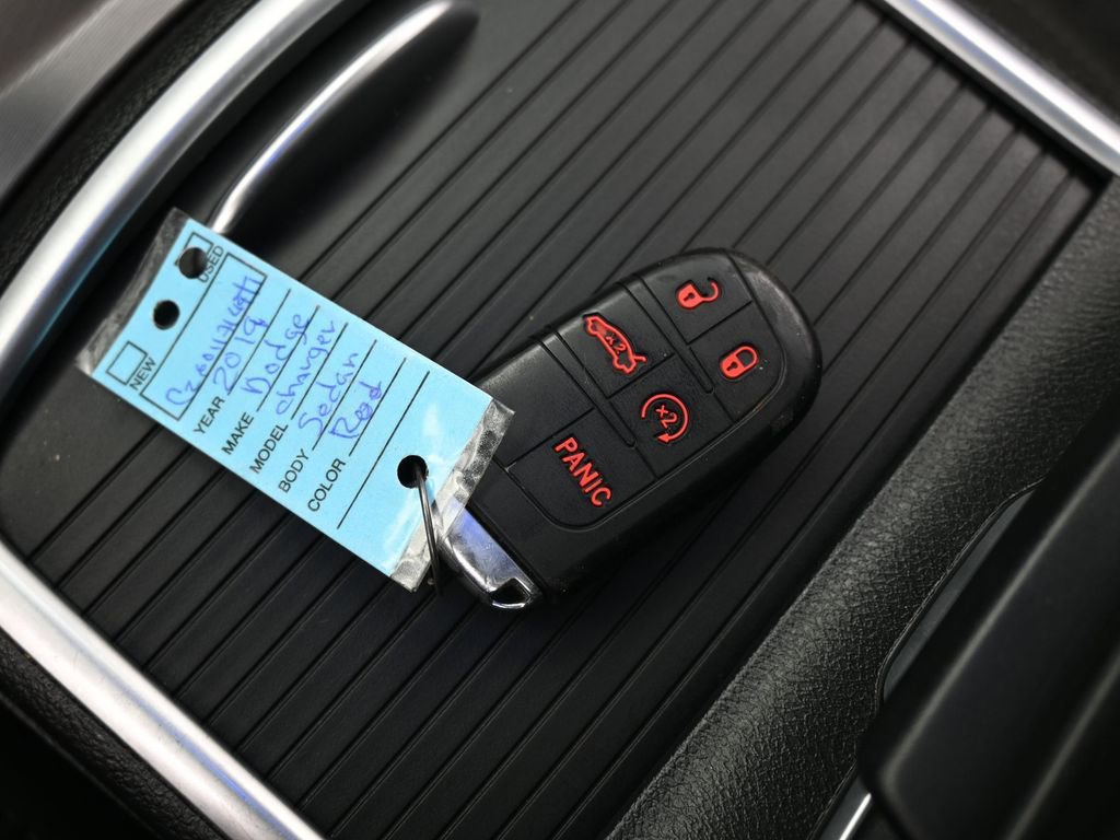 Used 2019 Dodge Charger SXT image 20
