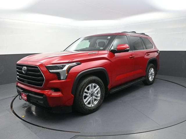 Used 2026 Toyota Sequoia SR5 w/ SR5 Premium Package AWD/4WD image 3