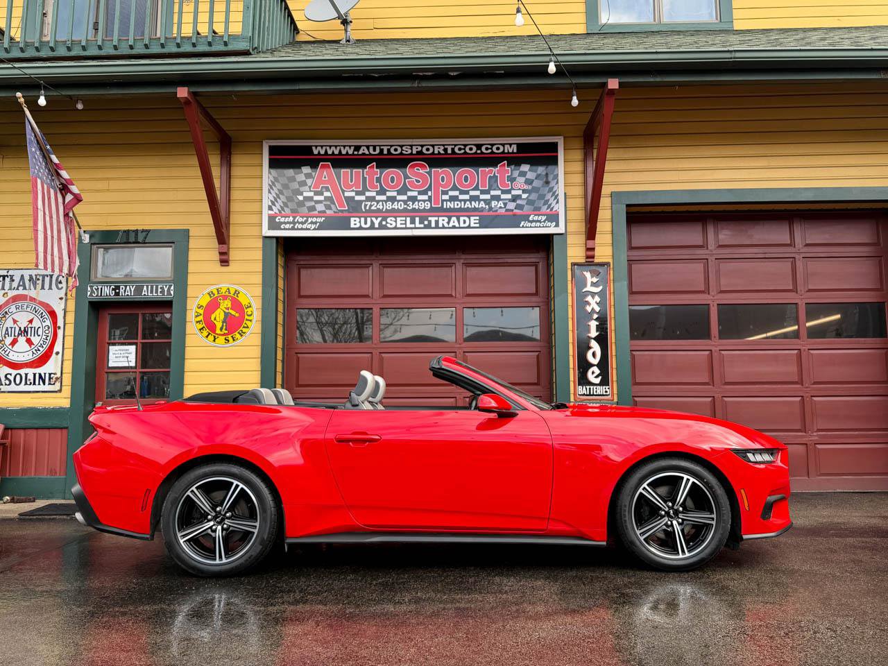 Used 2024 Ford Mustang Premium image 10