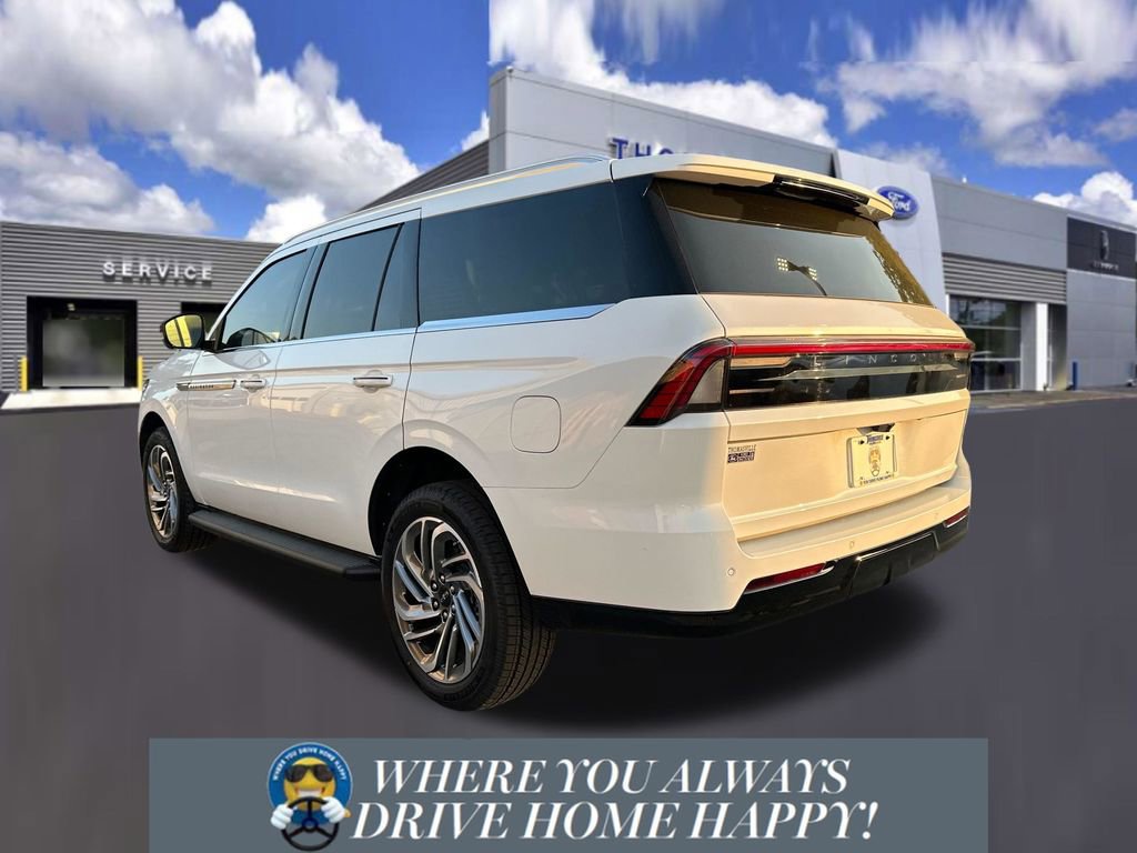 New 2026 Lincoln Navigator Premiere image 4