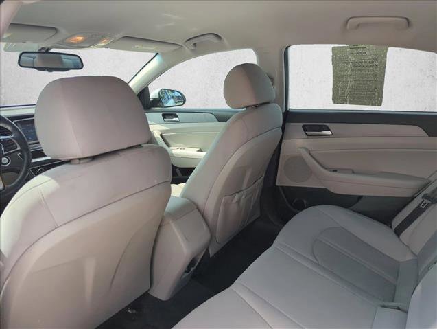 Used 2018 Hyundai Sonata SEL w/ Cargo Package FWD image 17