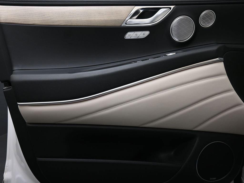 Used 2024 Genesis GV80 3.5T w/ Prestige Package image 23