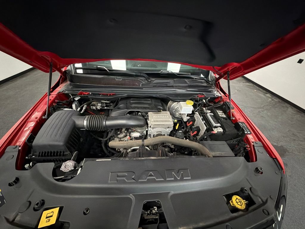 Used 2022 RAM 1500 Big Horn AWD/4WD image 38