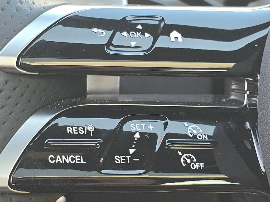 Used 2026 Mercedes-Benz C 300 4MATIC Sedan image 33