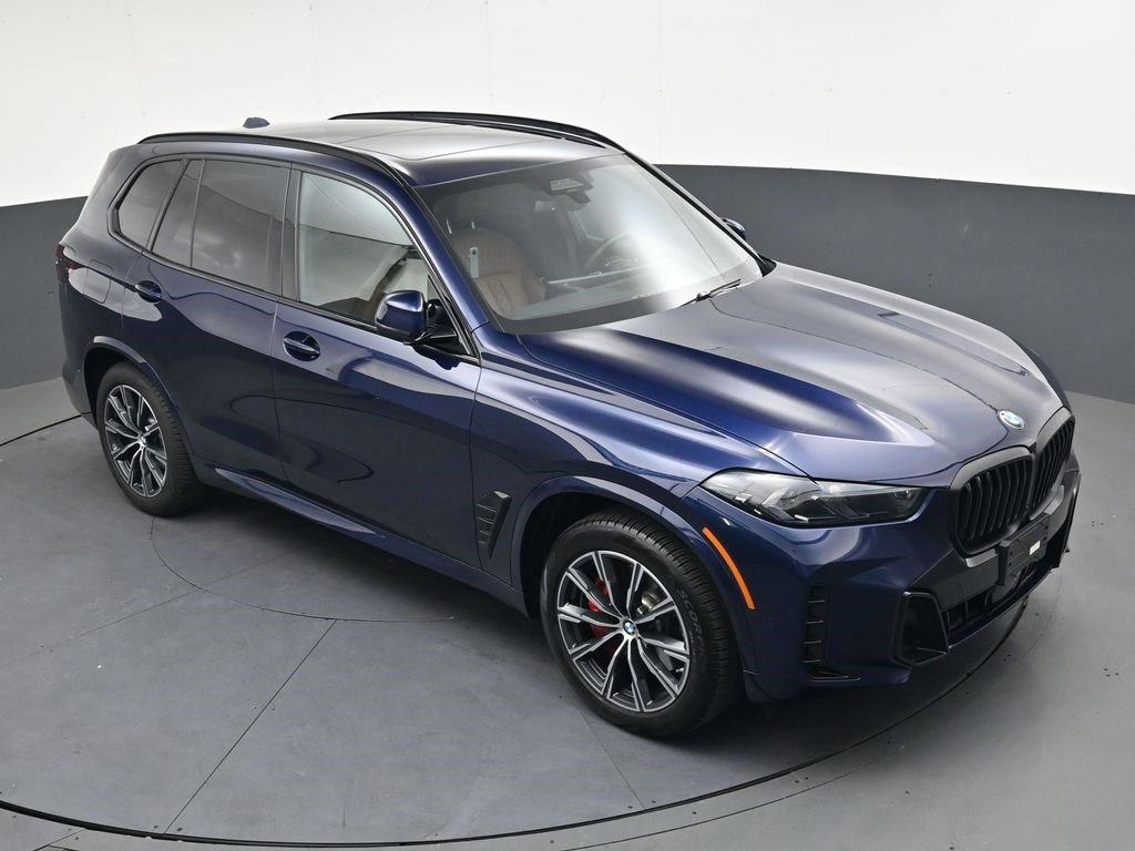Used 2026 BMW X5 xDrive40i w/ M Sport Package AWD/4WD image 18