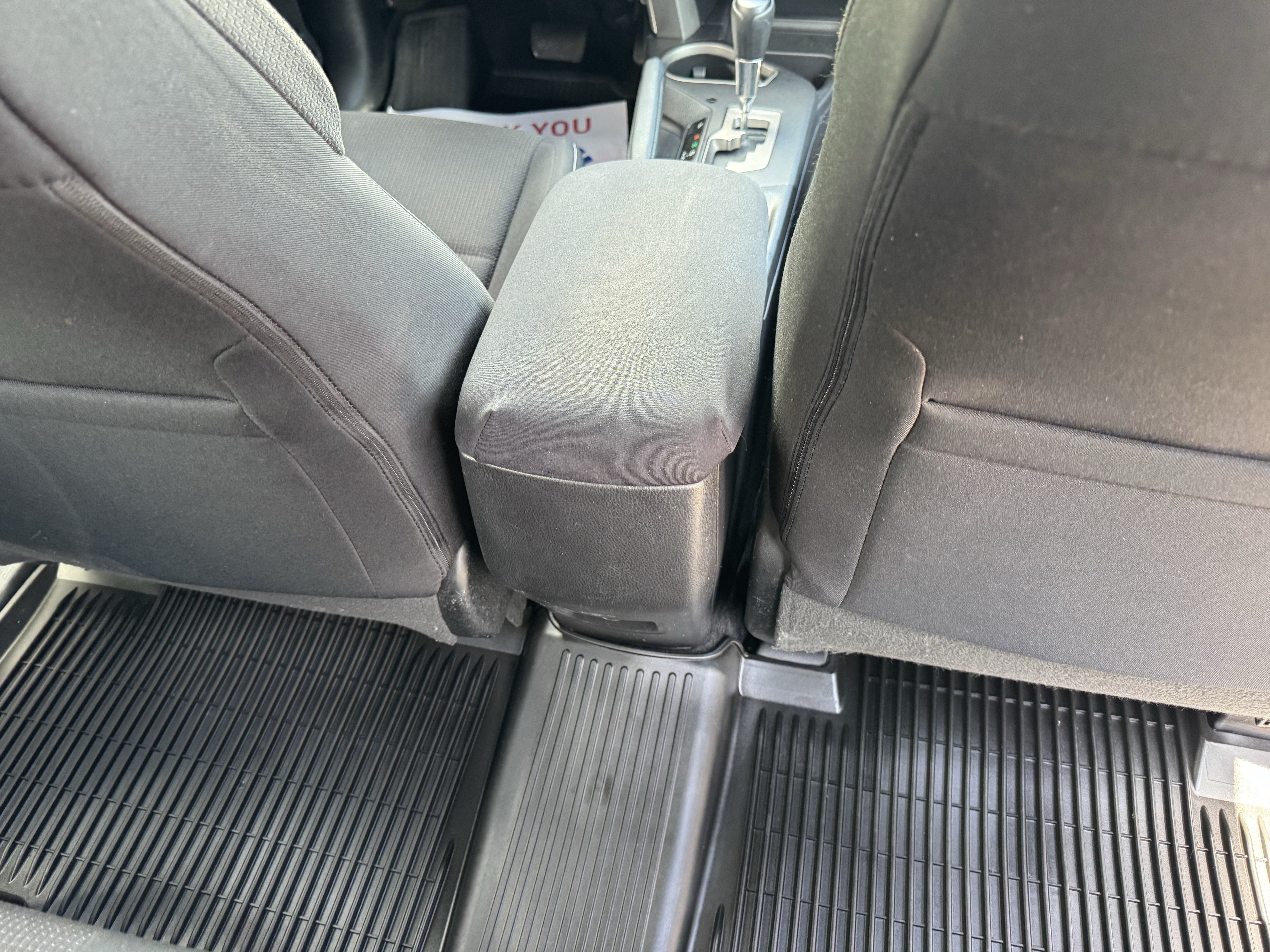 Used 2018 Toyota RAV4 XLE AWD/4WD image 12
