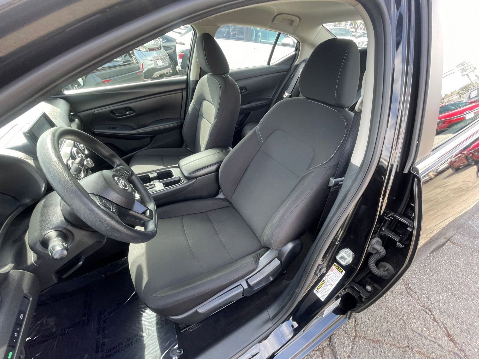 Used 2025 Nissan Sentra S image 36