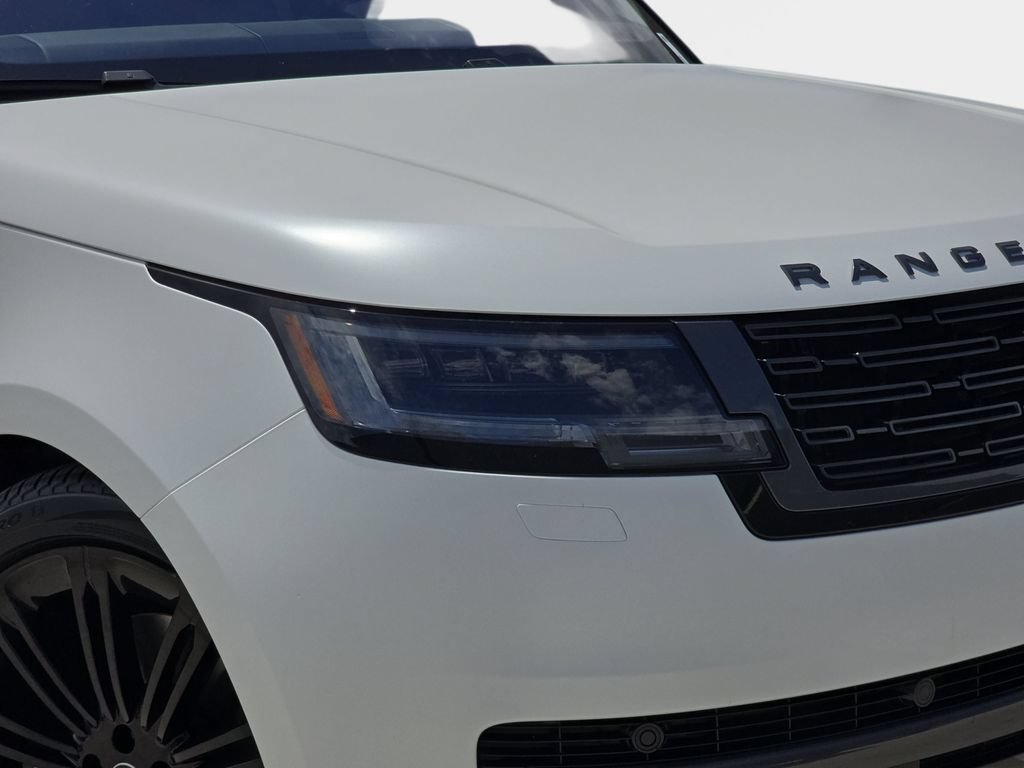 Certified 2023 Land Rover Range Rover Long Wheelbase Autobiography AWD/4WD image 34