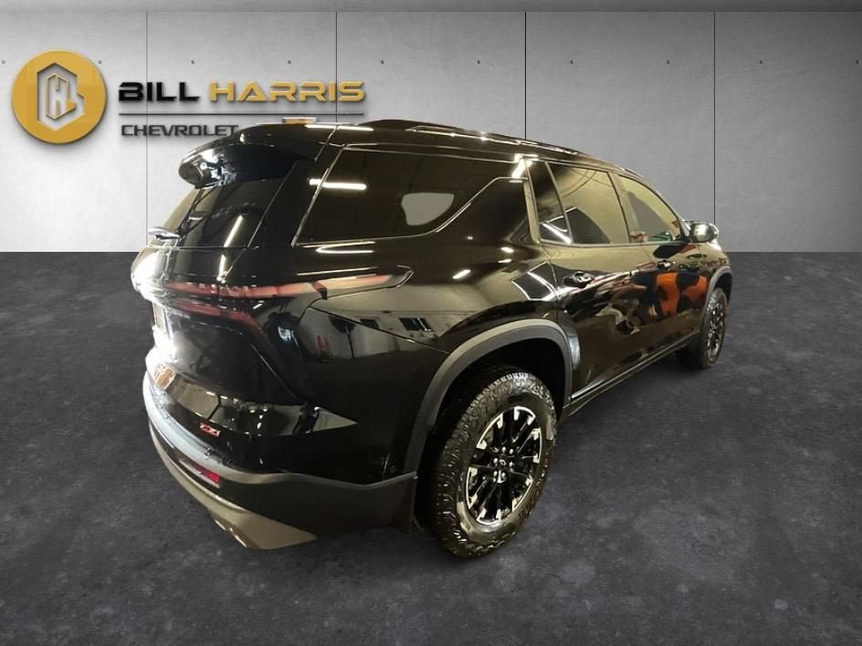New 2026 Chevrolet Traverse Z71 w/ Enhanced Driving Package AWD/4WD image 2
