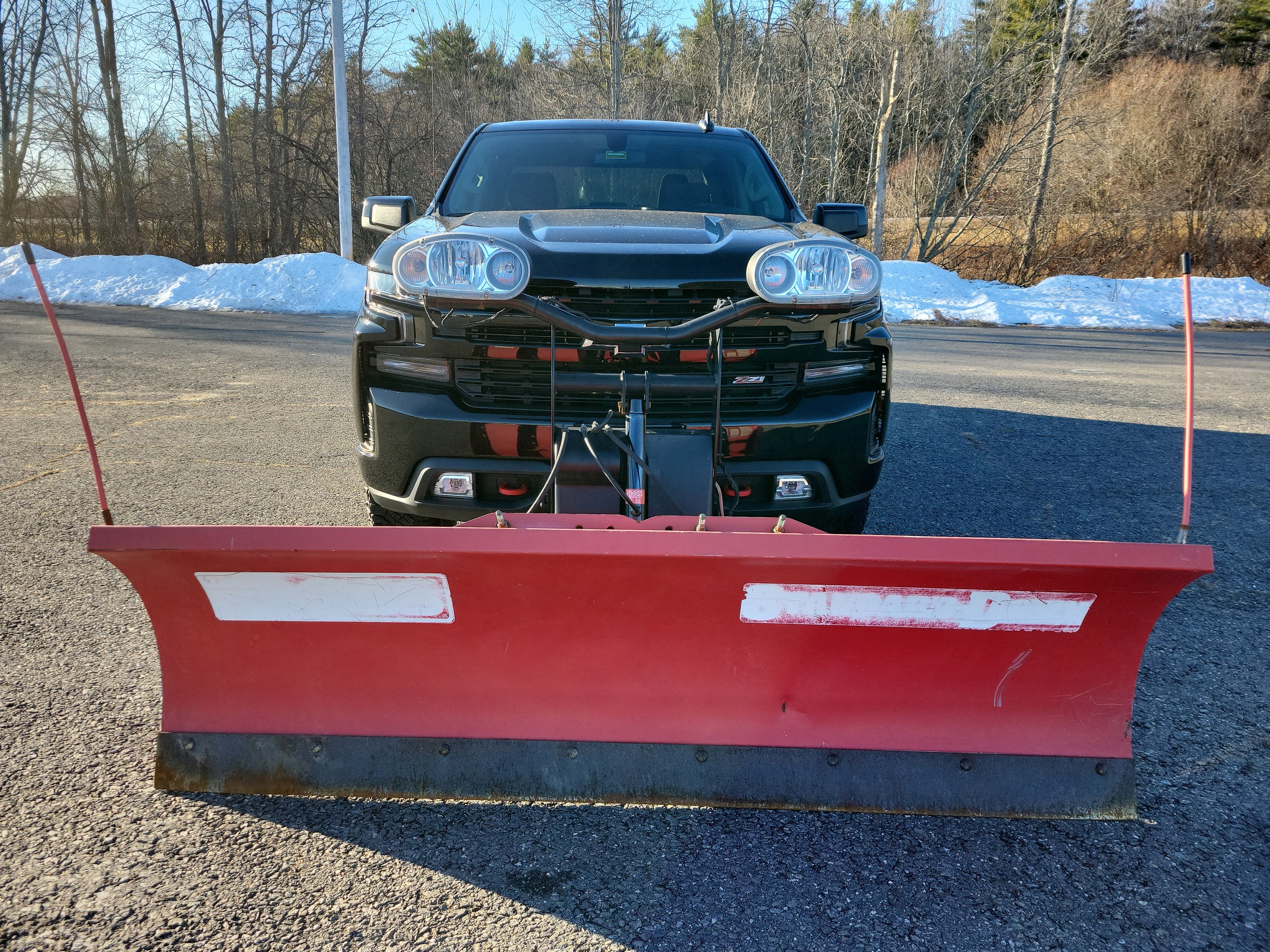 Used 2022 Chevrolet Silverado 1500 LT Trail Boss image 2