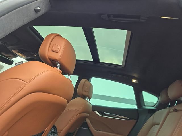 Used 2023 Maserati Levante GT image 24
