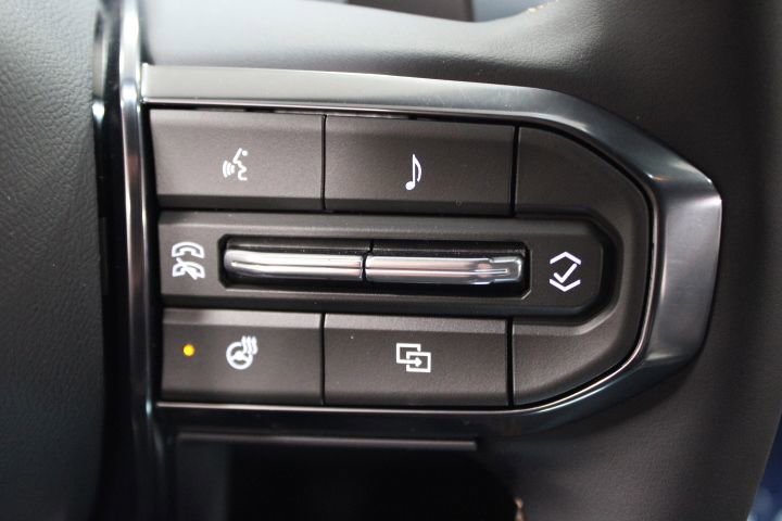 New 2026 GMC Terrain AT4 w/ Convenience Package III image 34