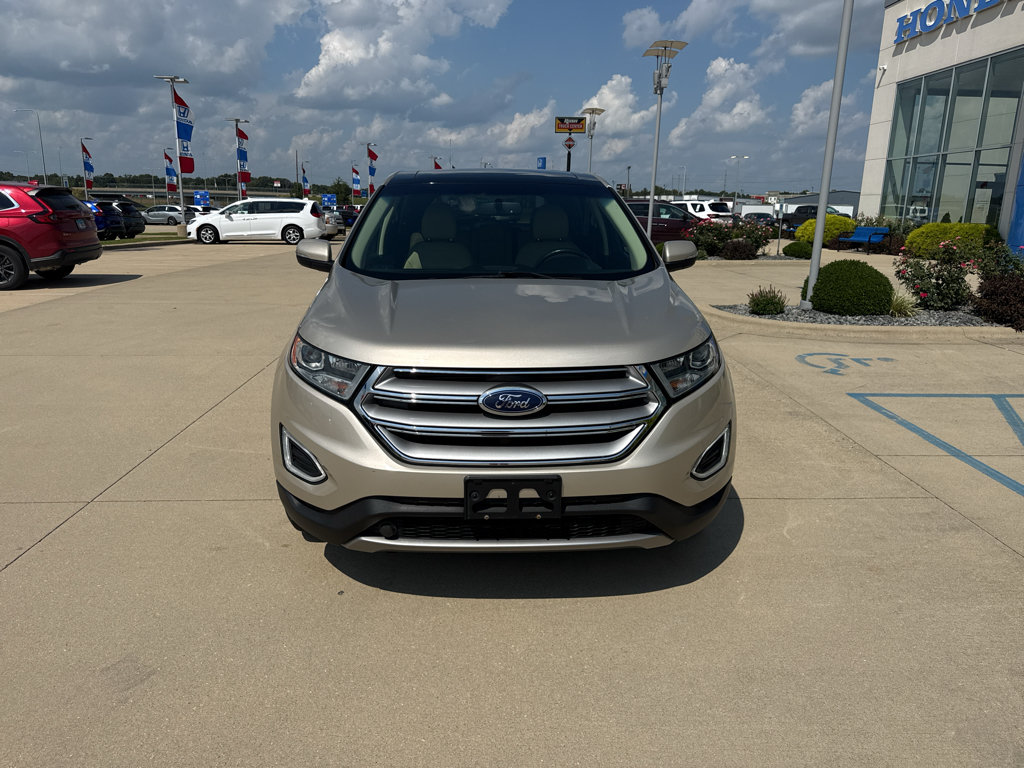 Used 2017 Ford Edge SEL w/ Equipment Group 201A AWD/4WD image 2