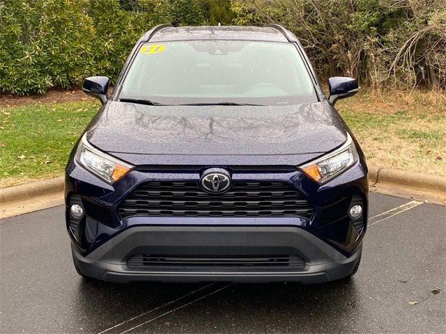 Used 2021 Toyota RAV4 XLE image 2