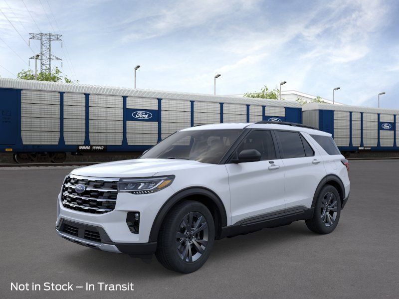 New 2026 Ford Explorer Active w/ Active Comfort Package AWD/4WD image 1