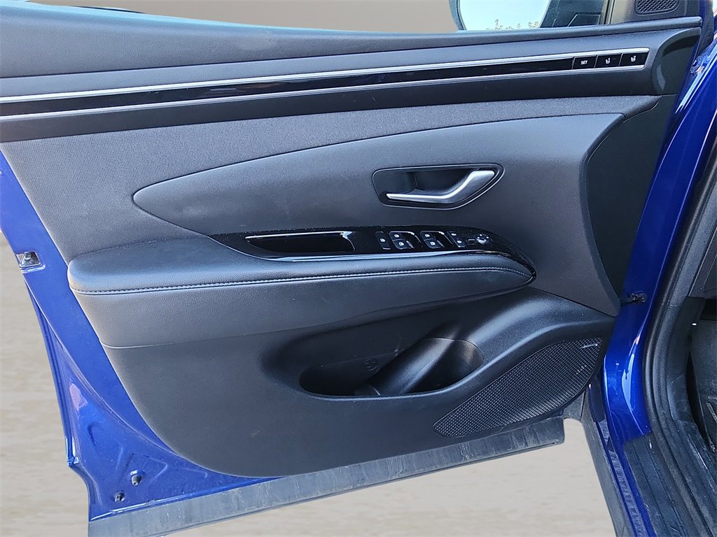 Used 2022 Hyundai Tucson Limited image 14