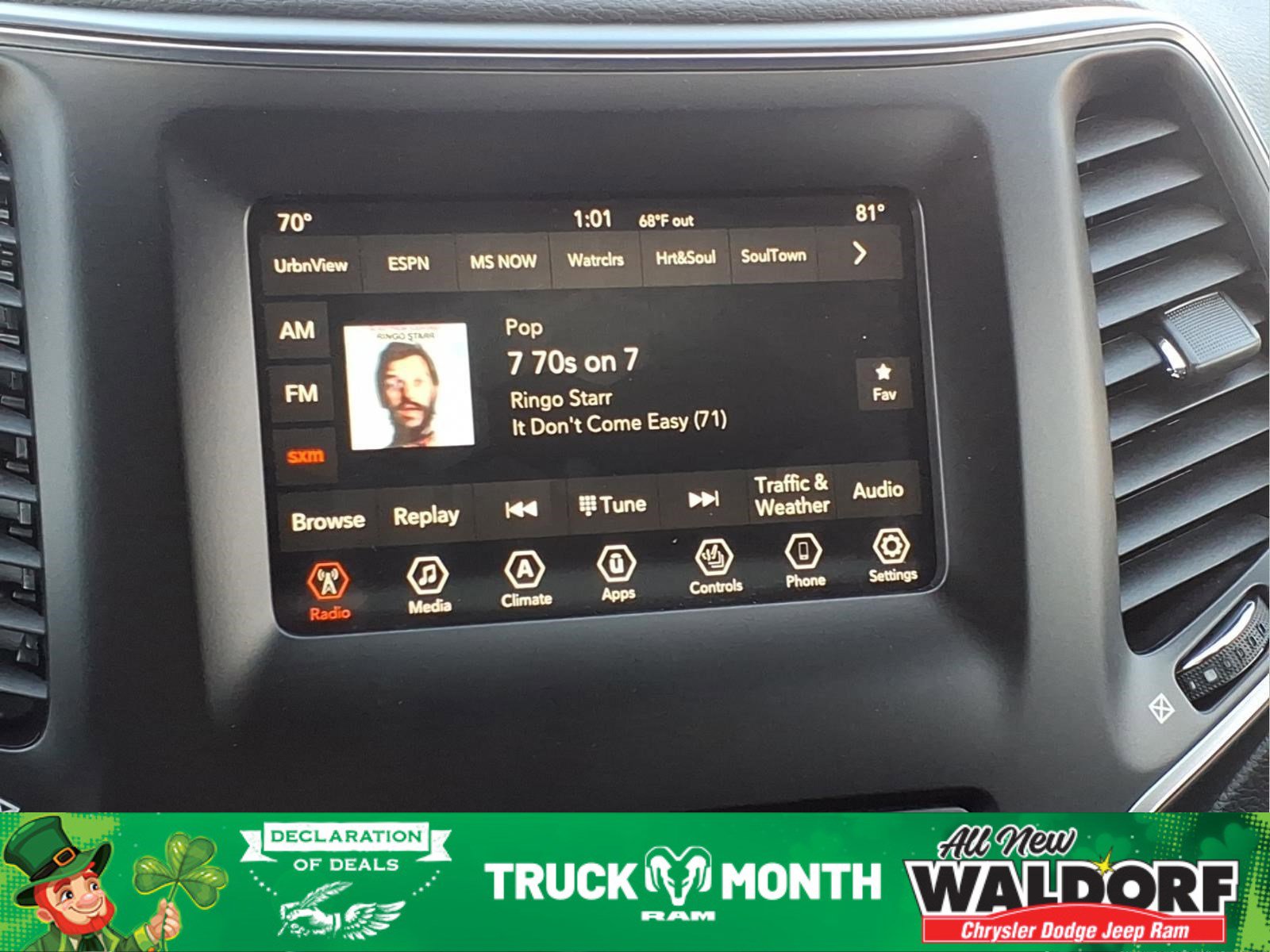 Used 2019 Jeep Cherokee Latitude Plus image 16