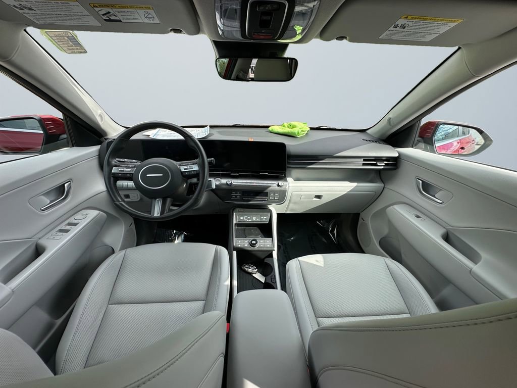 Used 2024 Hyundai Kona Limited FWD image 10