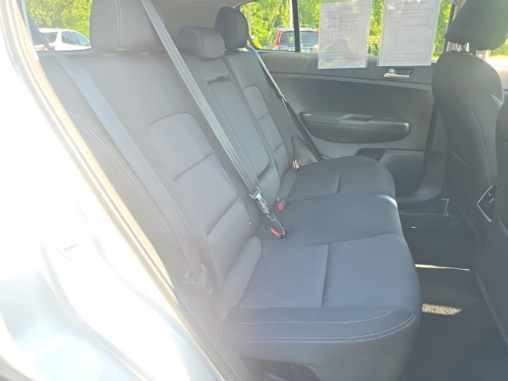 Used 2022 Kia Sportage LX AWD/4WD image 31