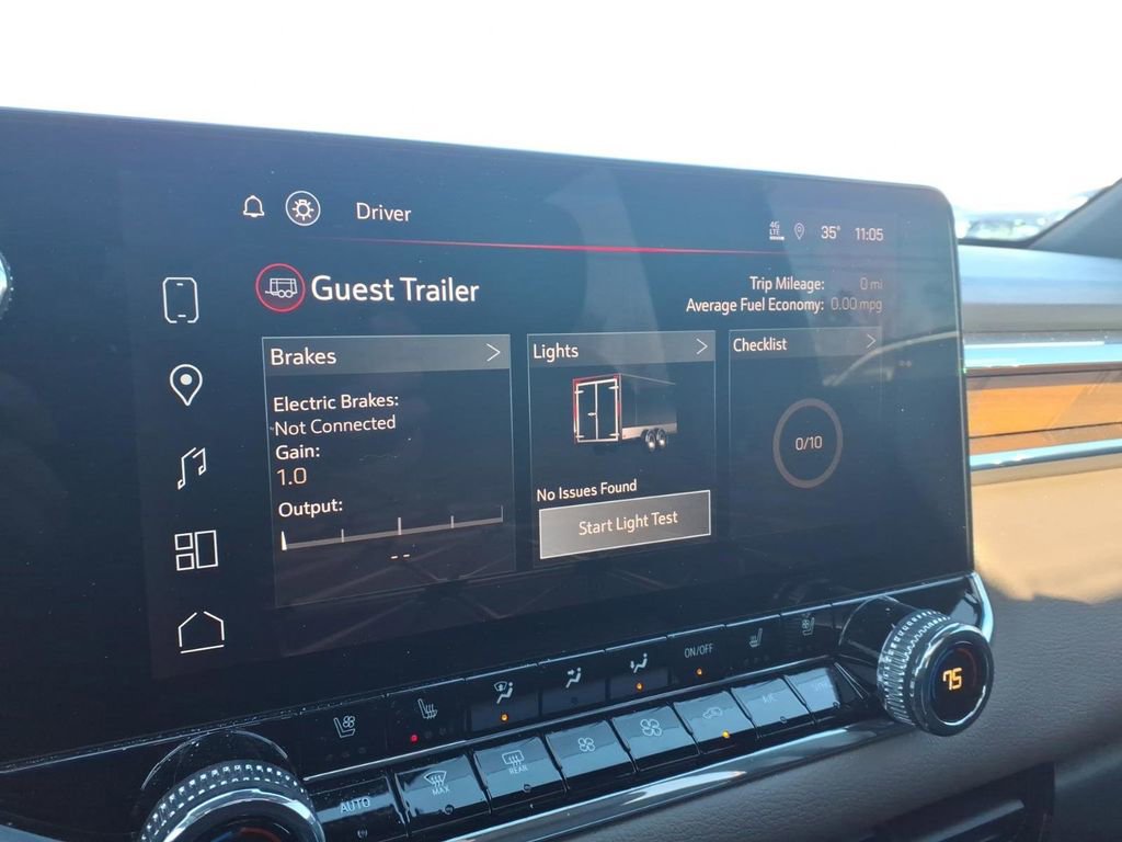 Used 2024 GMC Canyon Denali image 18