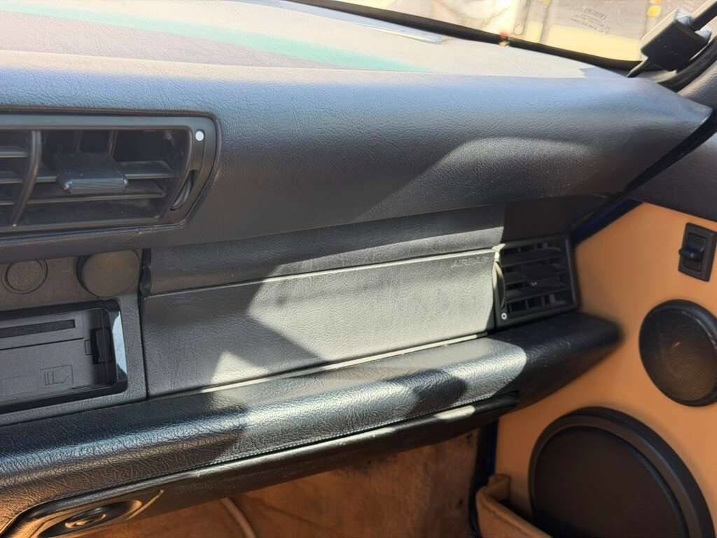 Used 1990 Porsche 911 Carrera image 34