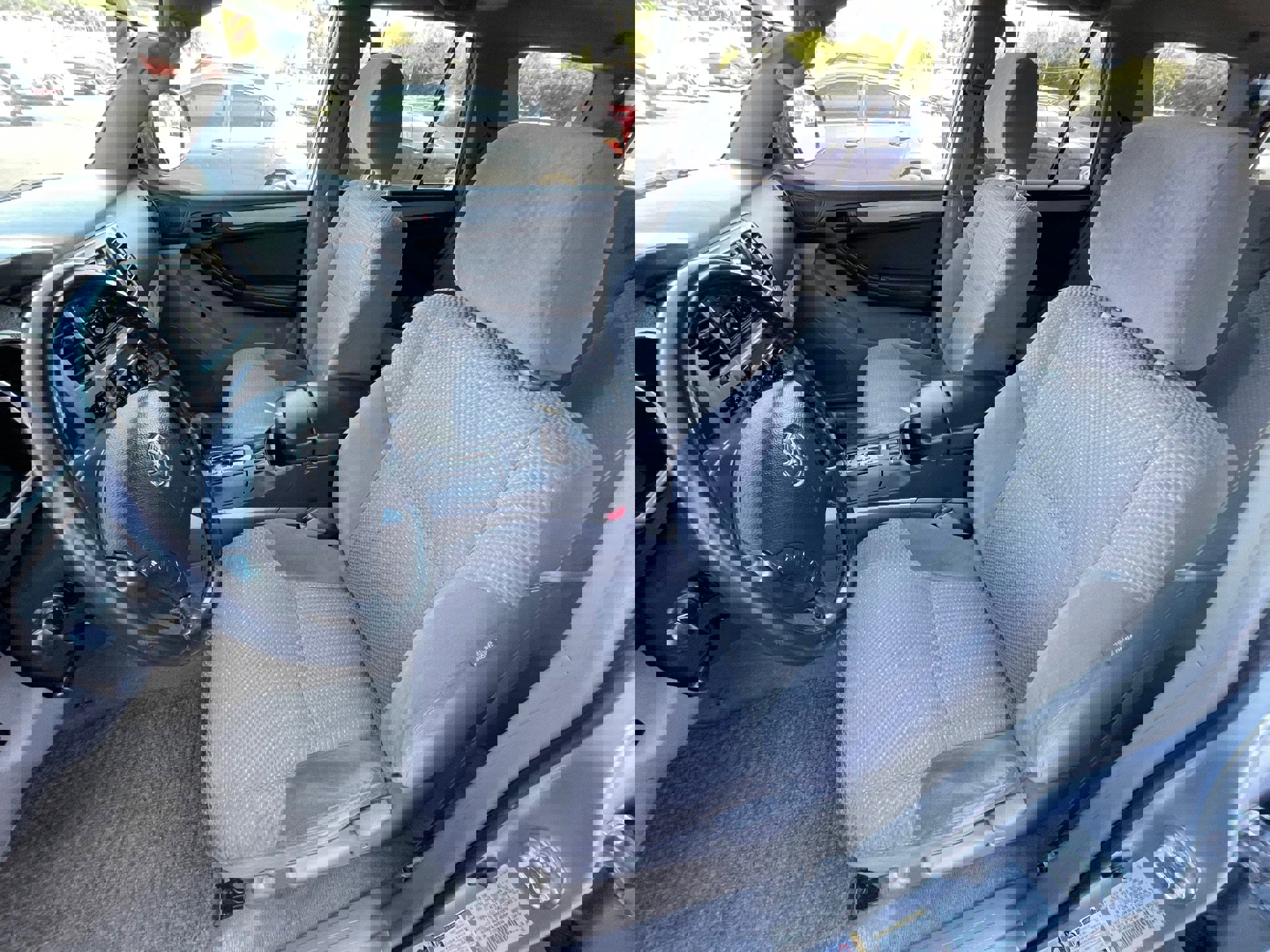 Used 2004 Toyota 4Runner SR5 AWD/4WD image 13