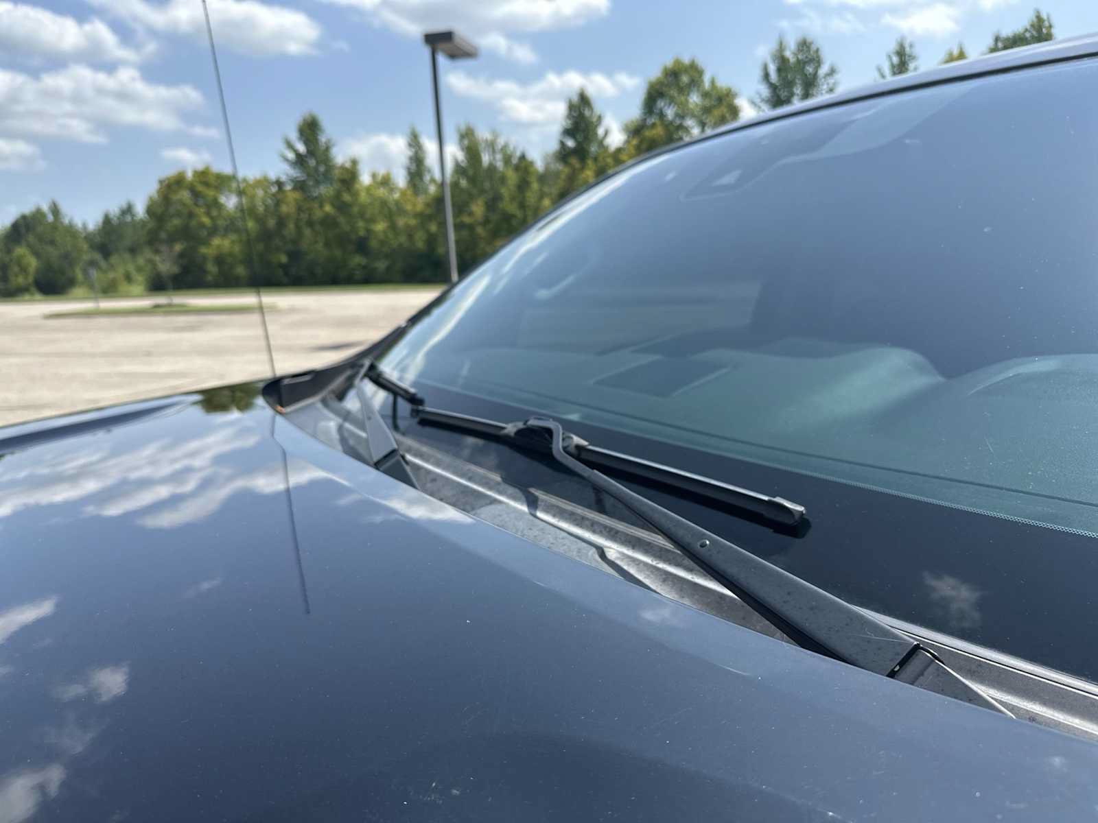 Used 2021 Nissan Titan SV w/ SV Convenience Package RWD image 27
