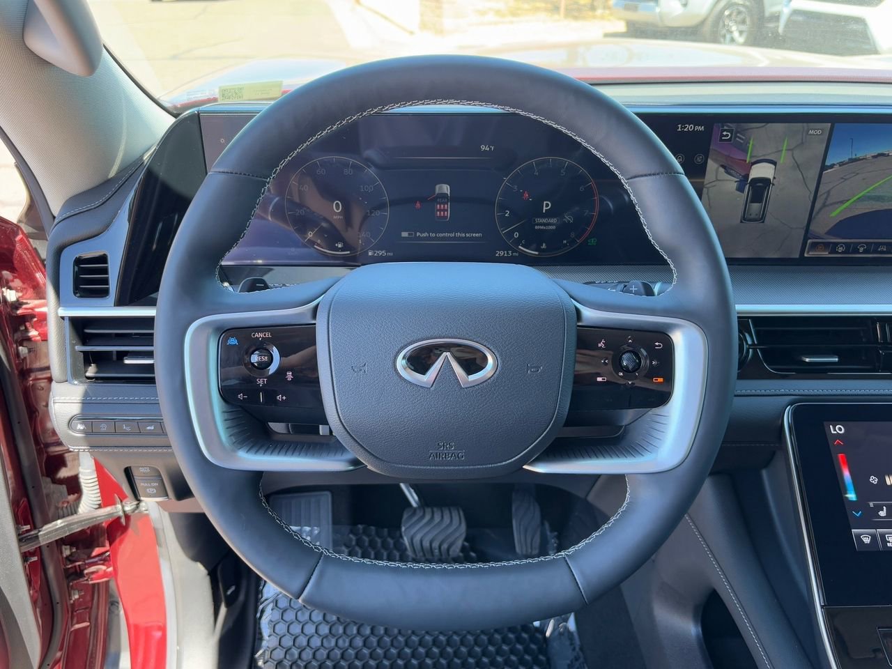 Certified 2025 INFINITI QX80 Luxe image 18