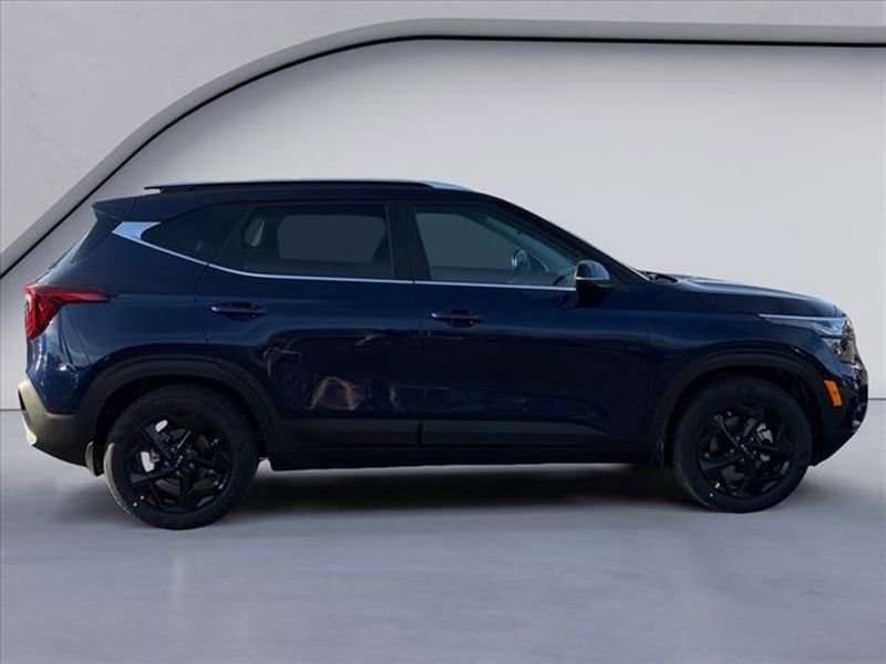 New 2026 Kia Seltos EX image 6
