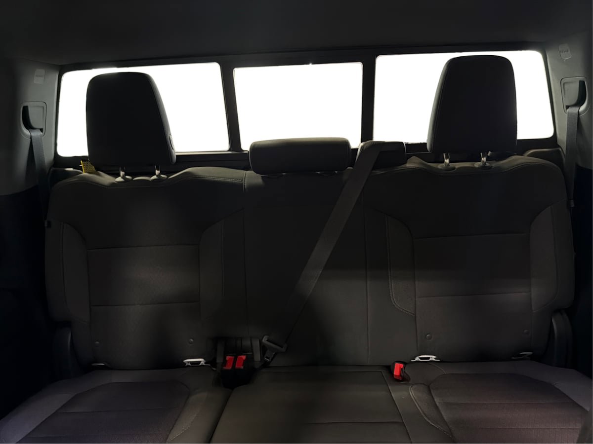 Used 2019 Chevrolet Silverado 1500 LT w/ All-Star Edition AWD/4WD image 18