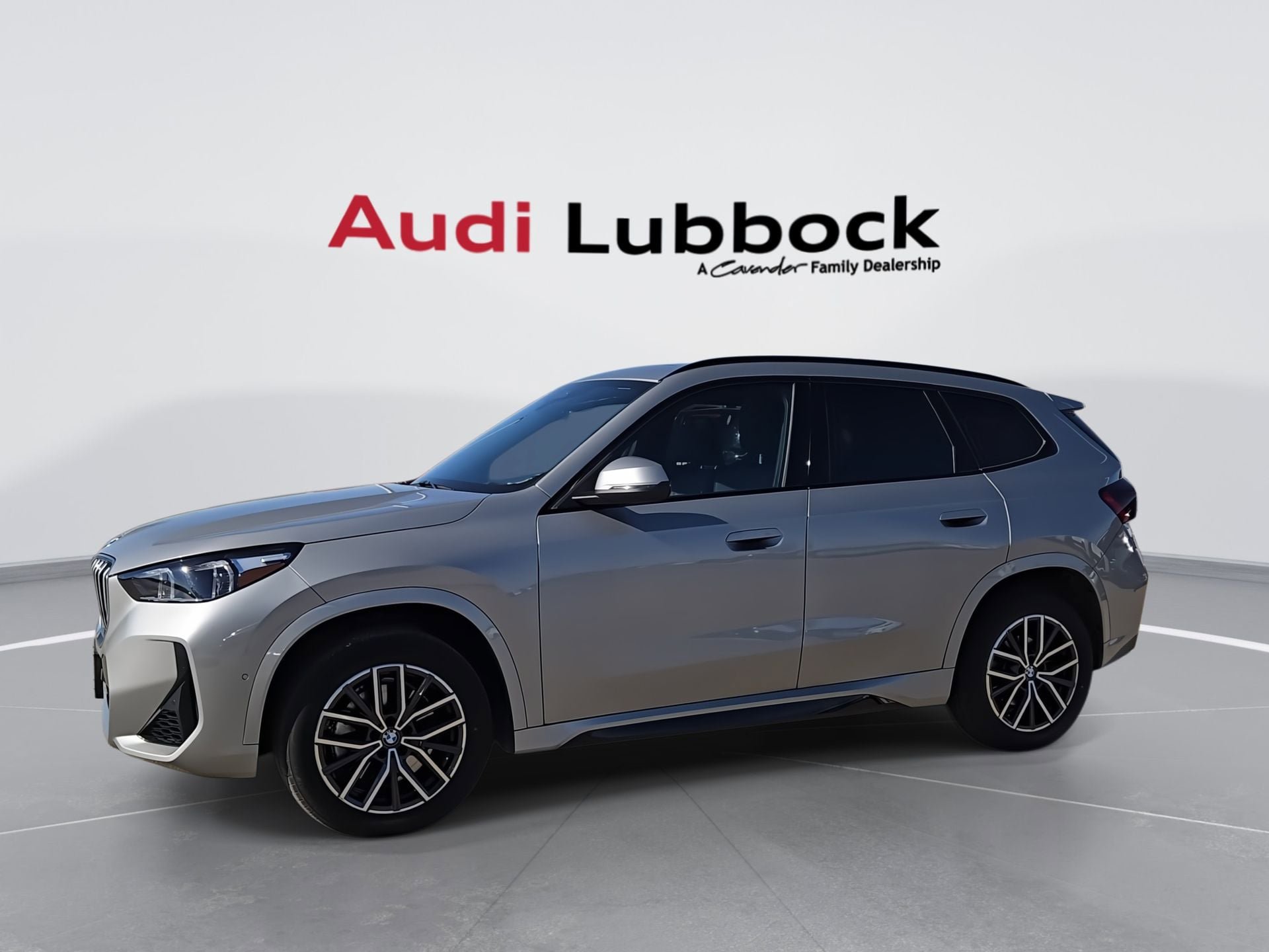 Used 2025 BMW X1 xDrive28i image 5