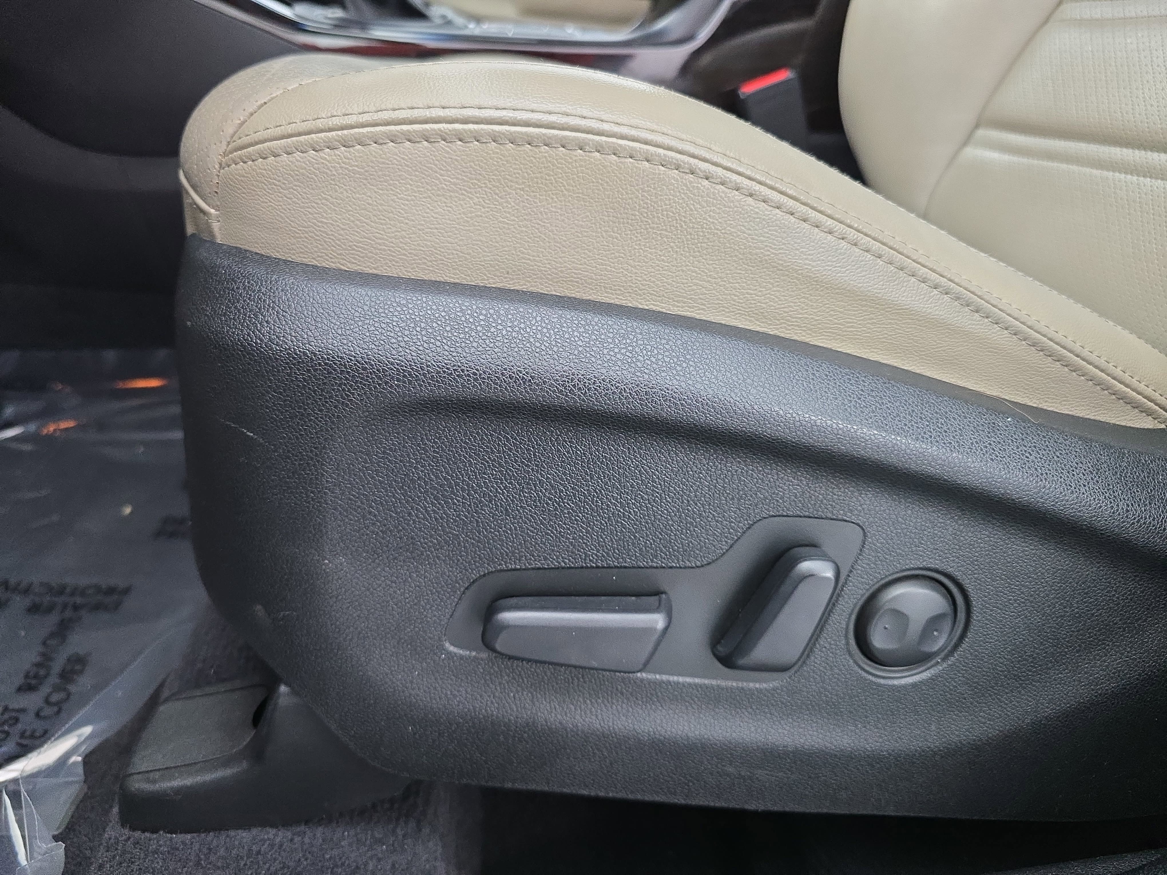 Used 2019 Kia Sorento EX w/ EX Touring Package FWD image 30