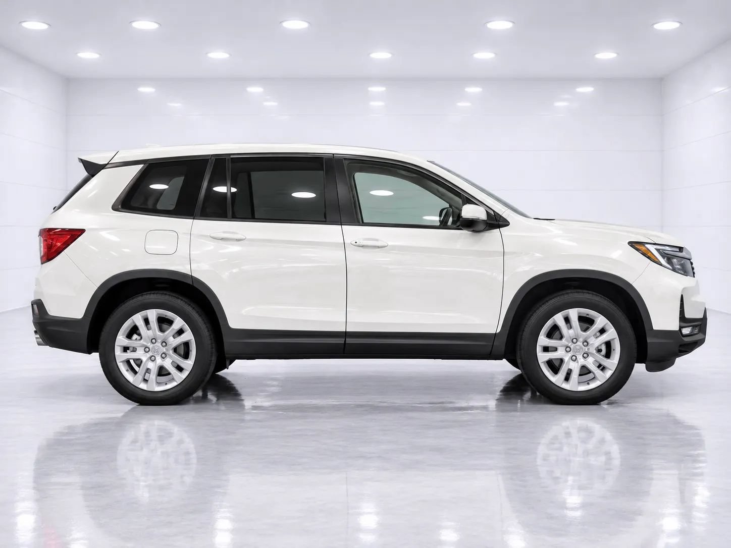 Used 2025 Honda Passport EX-L image 6