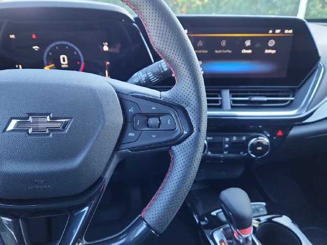 New 2026 Chevrolet Trax RS w/ Sunroof Package FWD image 26