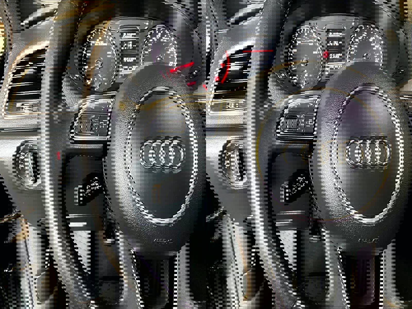 Used 2018 Audi Q3 2.0T Premium image 24