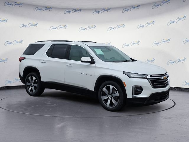 Used 2023 Chevrolet Traverse LT w/ LT Premium Package image 7