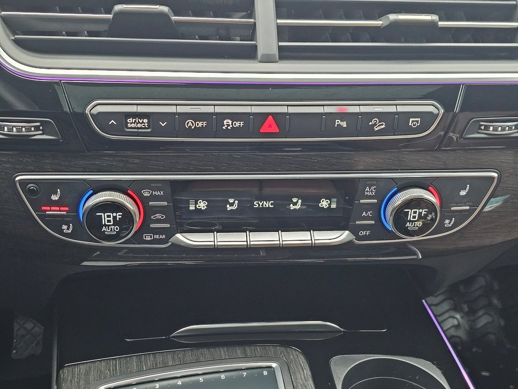 Used 2018 Audi Q7 3.0T Prestige image 16