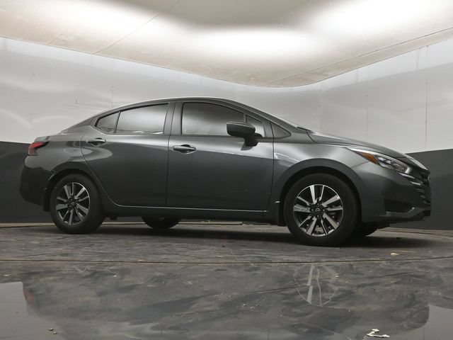 New 2025 Nissan Versa SV w/ Trunk Package FWD image 9