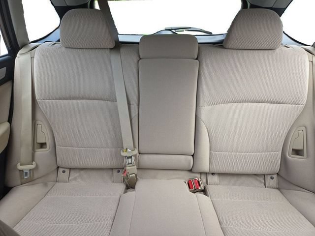 Used 2019 Subaru Outback 2.5i AWD/4WD image 13
